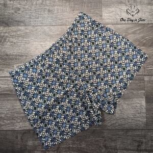 Loft Floral Linen Blend Flat Front Shorts Size 0